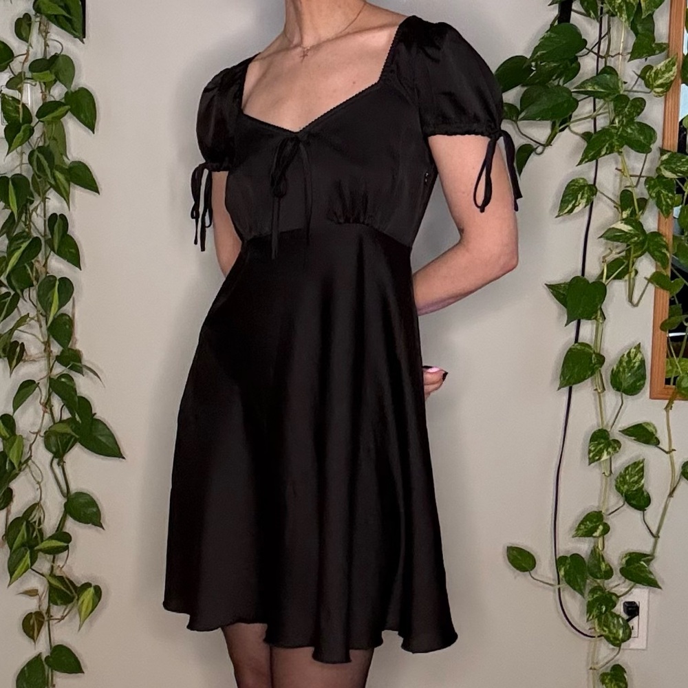 CURRENT MOOD Black Mini Lolita Baby Doll Dress with Puff Sleeves - M